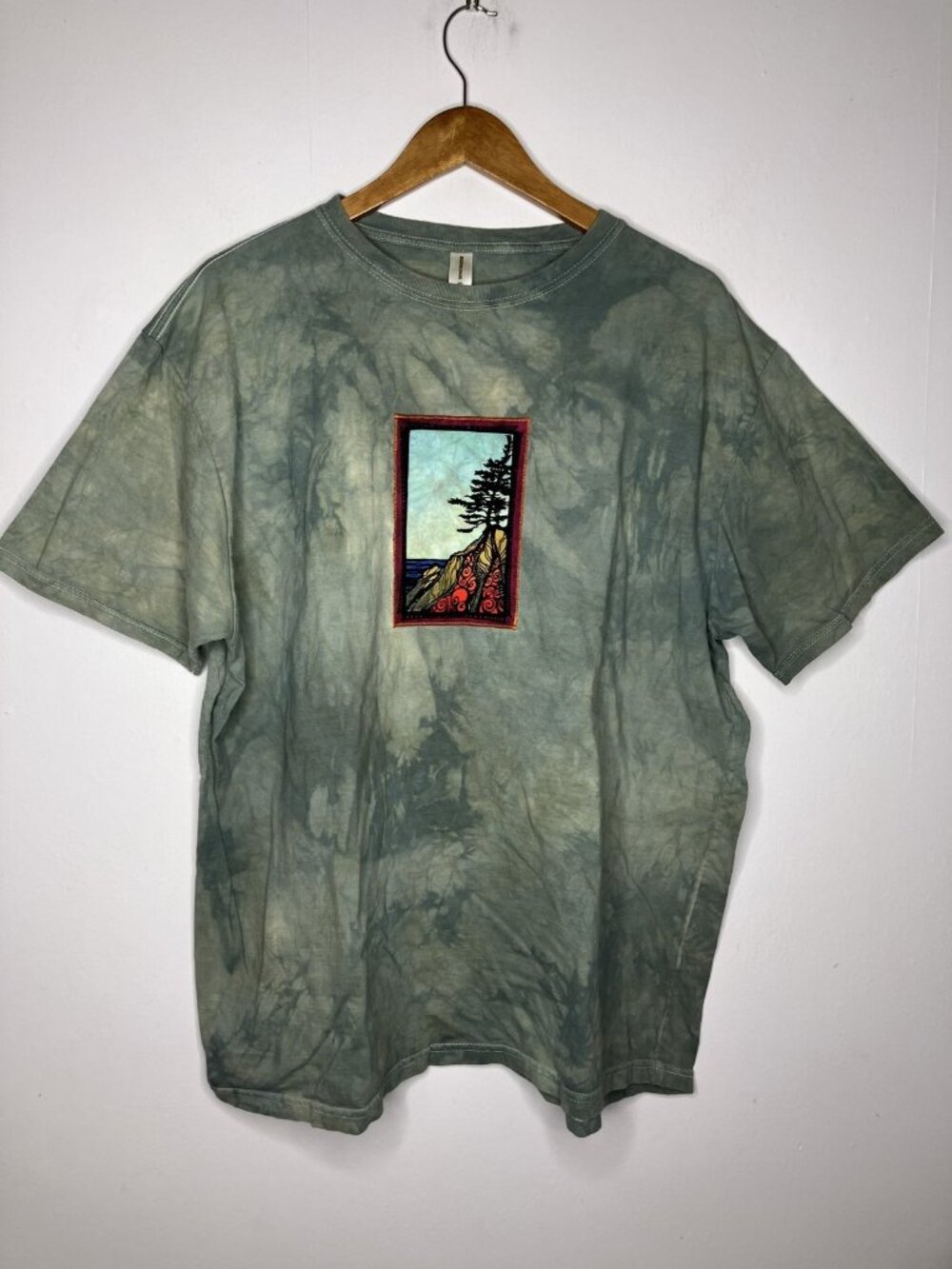 Men's Unisex 2XL Organic Cotton Tie-Dye T-Shirt Coastal Tree Patch